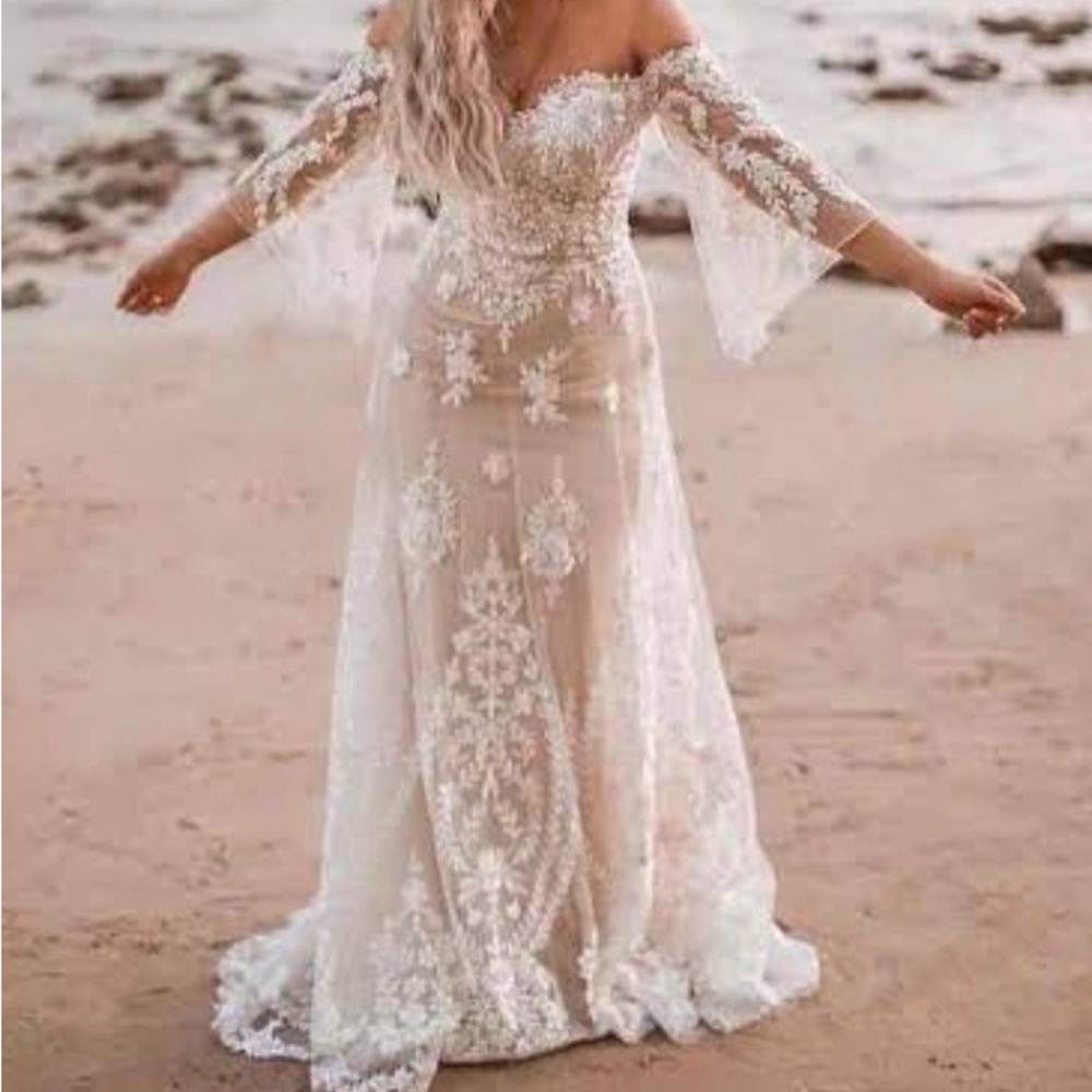 Wilderly Bride : Style F104, Willow, bridal size 10 (street size 6)